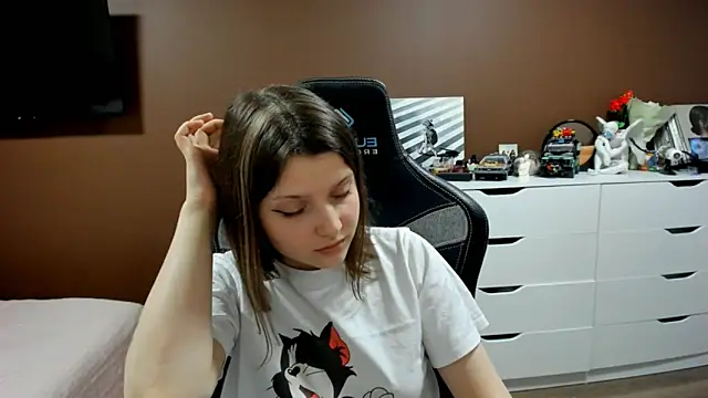 SoniNesti Chat XXX in diretta