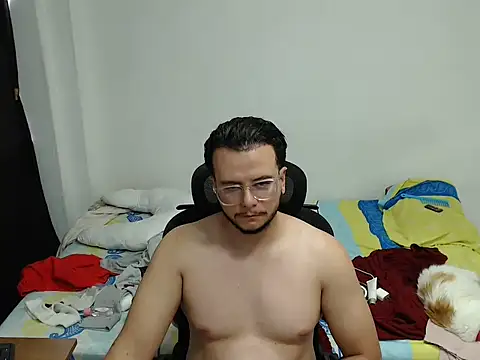 cloudsxxx's Live XXX Chat