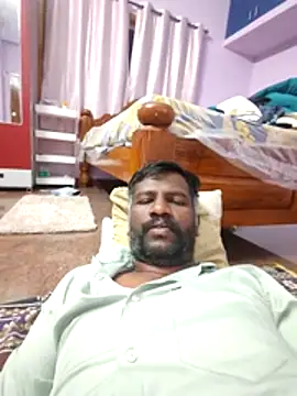 Paramkeerthi Adlı Modelin Web Kamerası Şovu