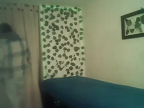 SexDiffrent Adlı Modelin Canlı XXX Sohbeti