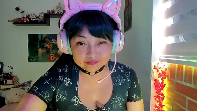 Shaddycute_n Live XXX chat