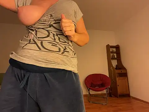 HoneyMakerr – Live XXX-chat