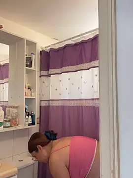 WHITEWOMEN_2 – Live XXX-chat