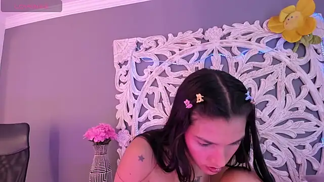 loraineblake Chat XXX live