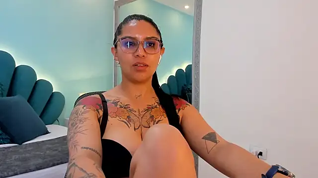 sharlott18 Obrolan Langsung XXX