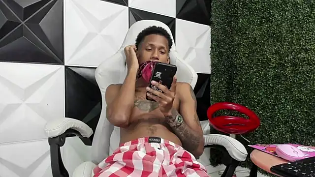 ManSant Adlı Modelin Web Kamerası Şovu