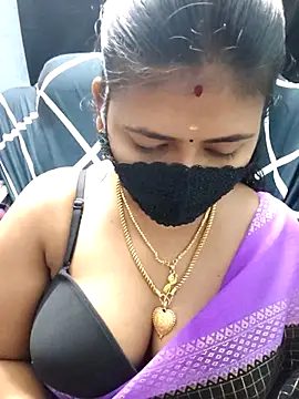 Tamil_Lotus লাইভ XXX চ্যাট