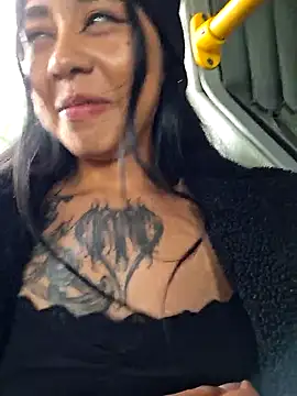 Zafiro_glow – Naživo XXX chat