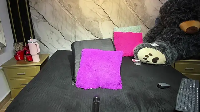 Niyirey1 现场XXX聊天