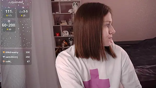 CassieJuice69 即時 XXX 聊天