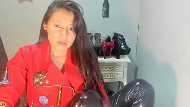 XXX chat uživo modela sandyquinnxx