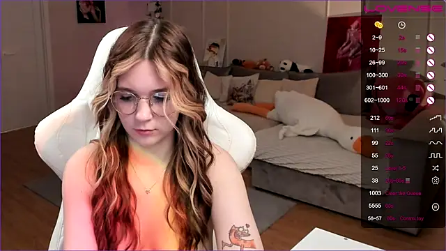 Frau_Lina – Live XXX-chat