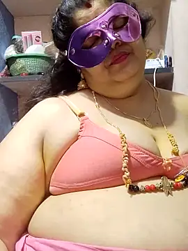 tamilthanushri Live XXX-Chat