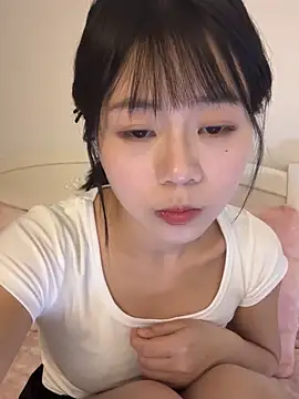 Nana-3 在線直播表演