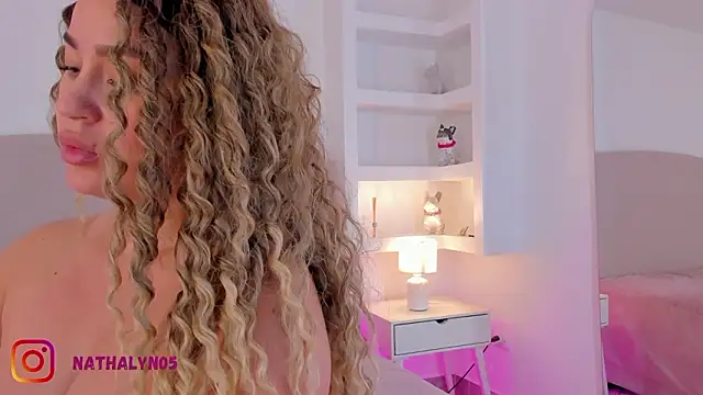 nathalynbarnes – Naživo XXX chat
