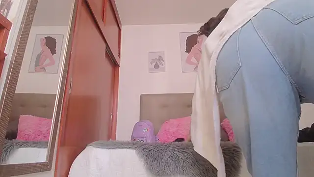  Živý XXX chat Miley_Baker