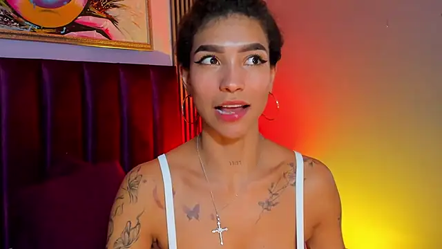 LauraAristizabal – Naživo XXX chat