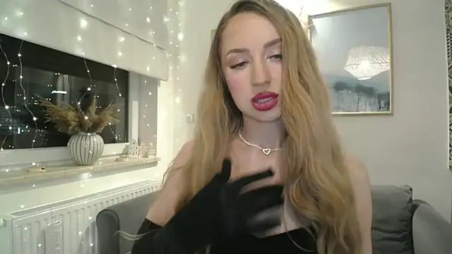 JulietteDiamond Chat XXX in diretta