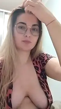 Chat XXX ao vivo de pussyCat_t