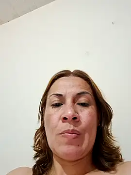 Zaralu_ Chat XXX in diretta