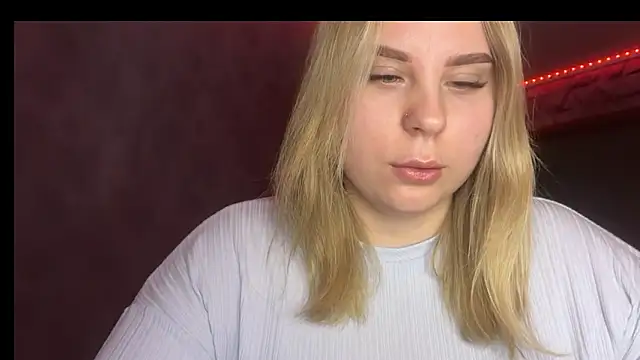 Chat +18 de Thalia__Star ao vivo