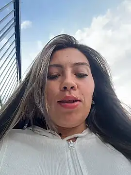 LIZ-06_: απευθείας συνομιλία ΧΧΧ