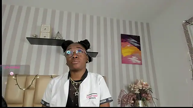 Chat +18 de DarkHoneyy ao vivo