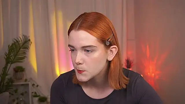 AvaRyder 现场XXX聊天