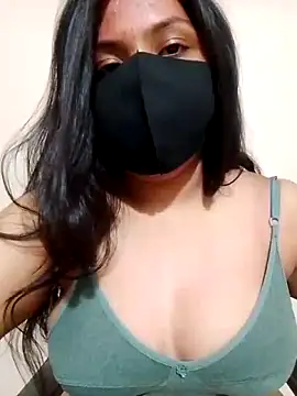 Wow_nikita Chat XXX in diretta