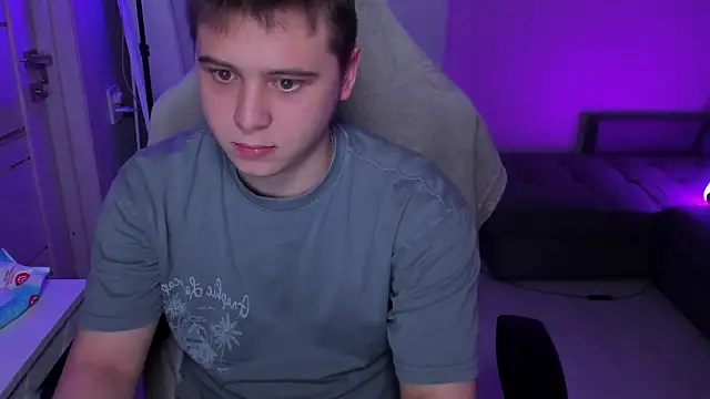 max_sm1th's Webcam Show