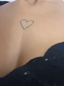 VioletaHills_ Chat XXX in diretta