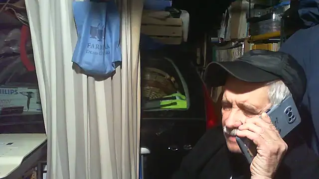 Sembang XXX Secara Langsung nonnomaturobisex