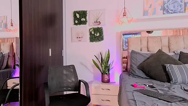 Dulce_Morrys 在線直播表演