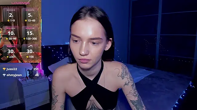 Chat +18 de SophieCatty ao vivo