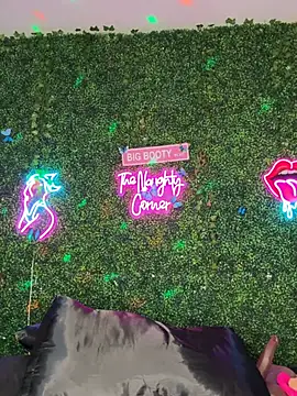 RenaThickAss' Webcam Show