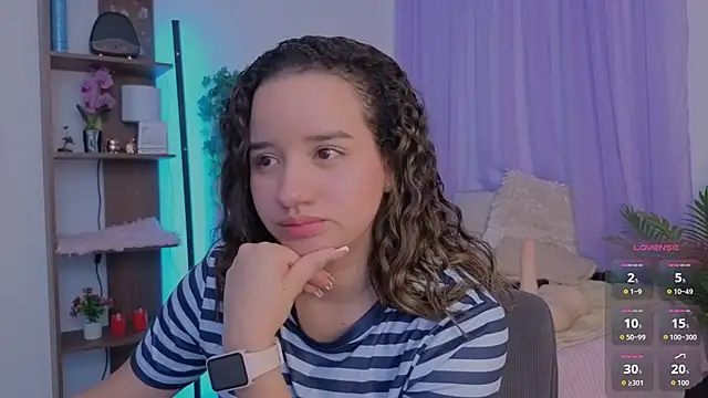 Chat XXX ao vivo de emilyrouxe