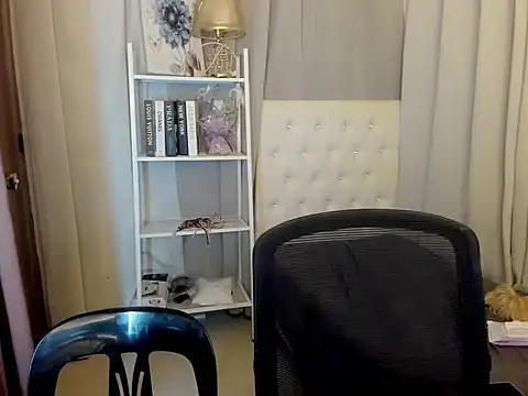 davincihugecock élő XXX-chatje