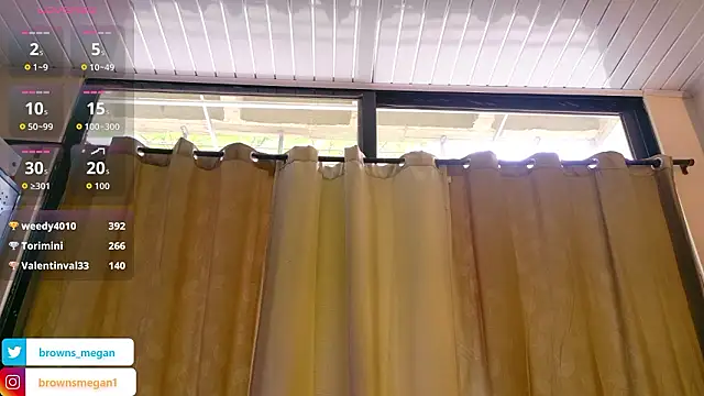 Megan_browns1のウェブカメラショー