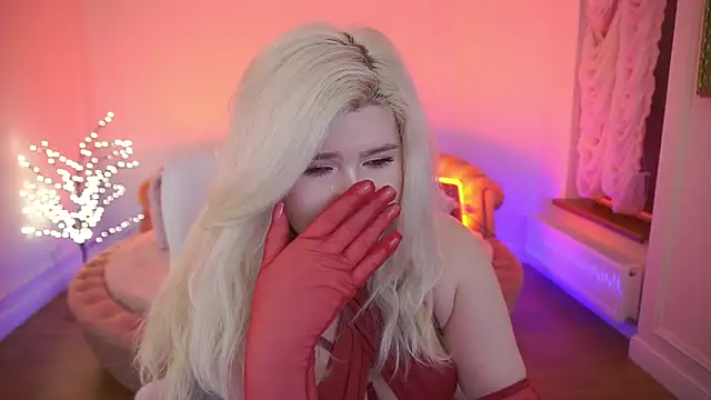 CocoSecretss élő XXX-chatje