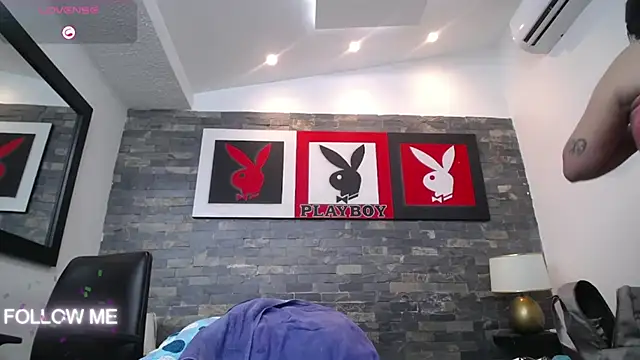 dayadubey_ élő XXX-chatje