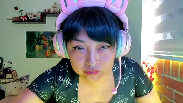 Shaddycute_'s Live XXX Chat