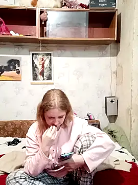 Koketka_nelegal_ 现场XXX聊天