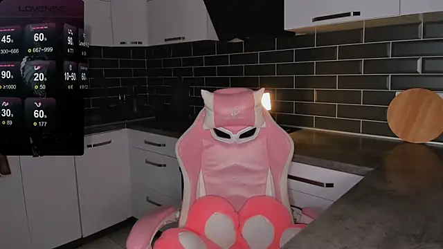 ShaiyaMinn3のライブXXXチャット