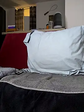 VolcaniiiaのライブXXXチャット