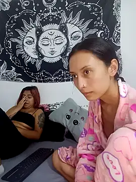 emily_n_abby: απευθείας συνομιλία ΧΧΧ