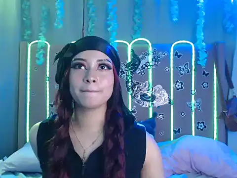 Raven_Goth8's Live XXX Chat