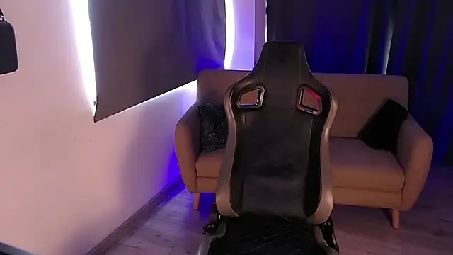 Liam_V Adlı Modelin Web Kamerası Şovu