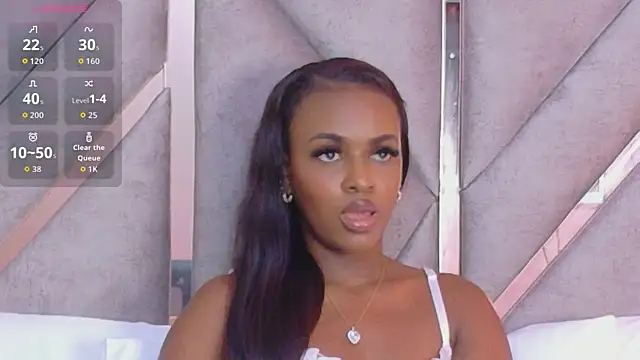 Sally-NoaのライブXXXチャット