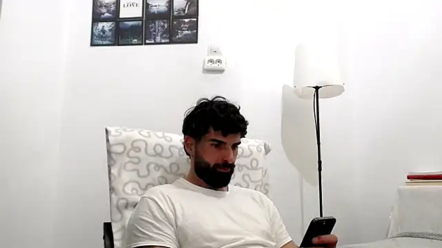 Verycutex's Live XXX Chat