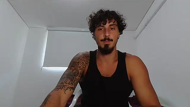 แชท XXX สดของ milkoffe